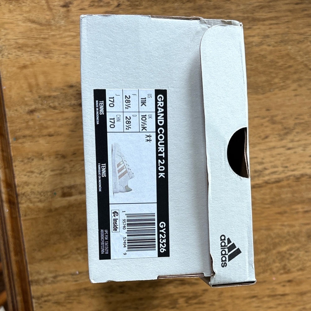 Adidas Grand Court 2.0 K Box in White and Black